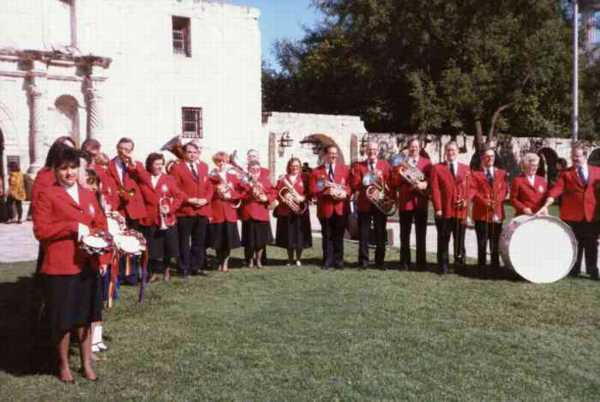Texas Timbrels and Band at the Alamo